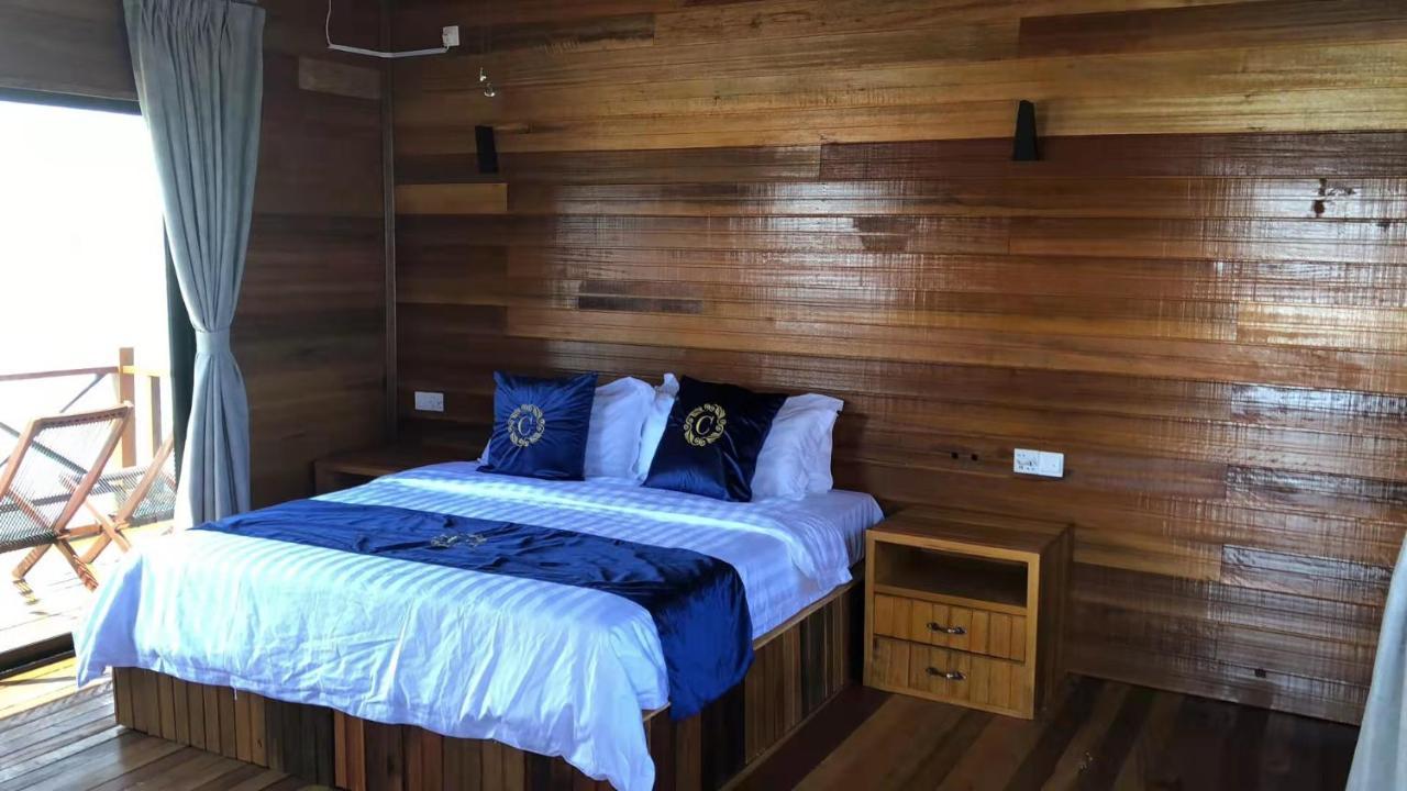 Hotel Seacoral Water Chalet Semporna Exterior foto